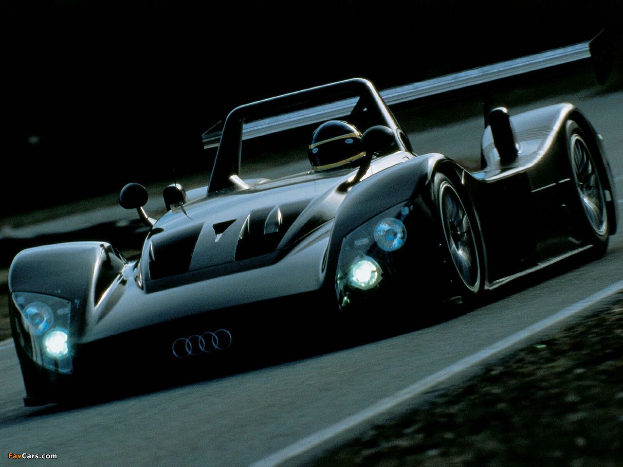 Audi R8R 1999 images (1280 x 960)