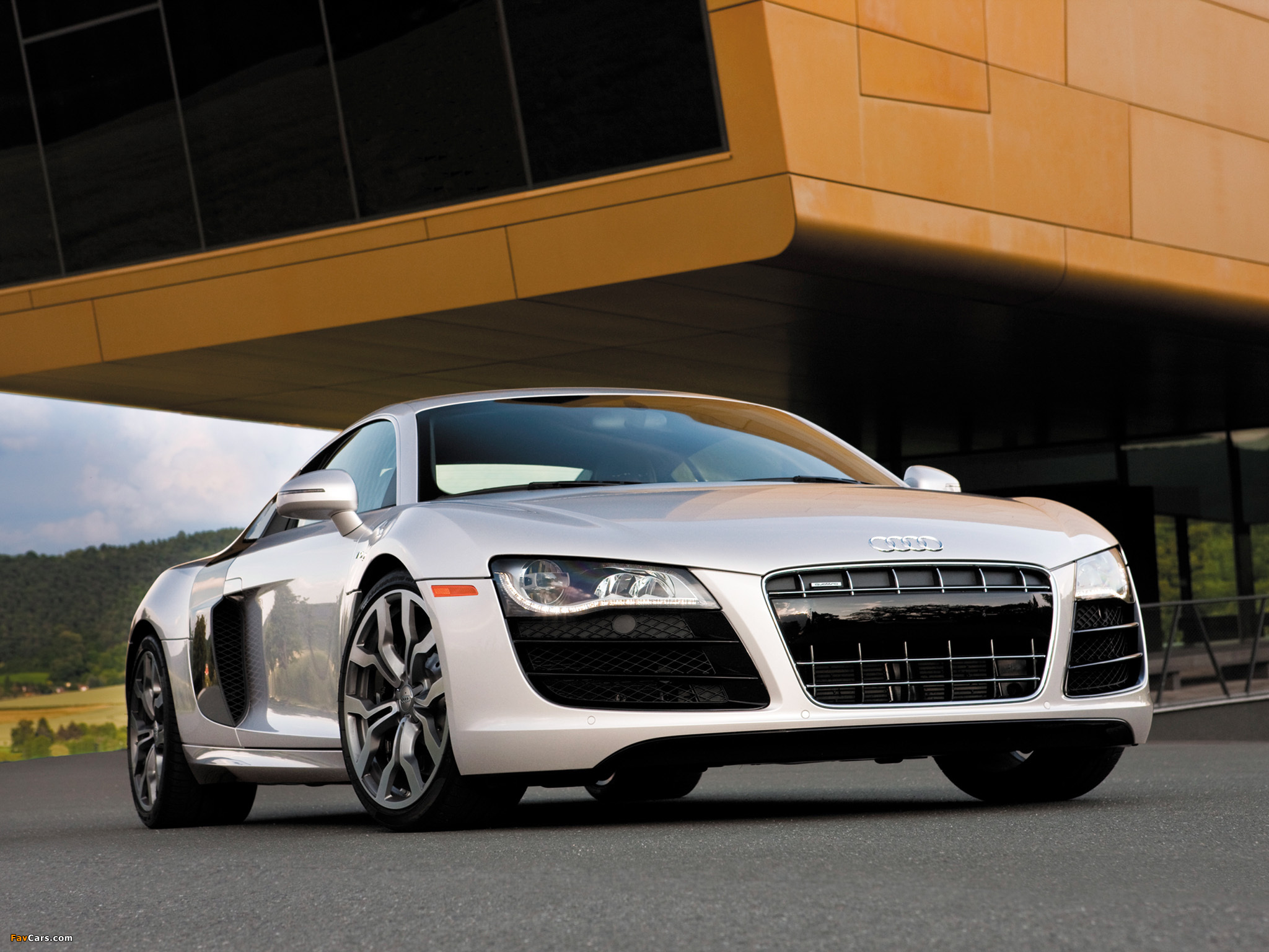 Audi R8 V10 US-spec 2009–12 images (2048 x 1536)