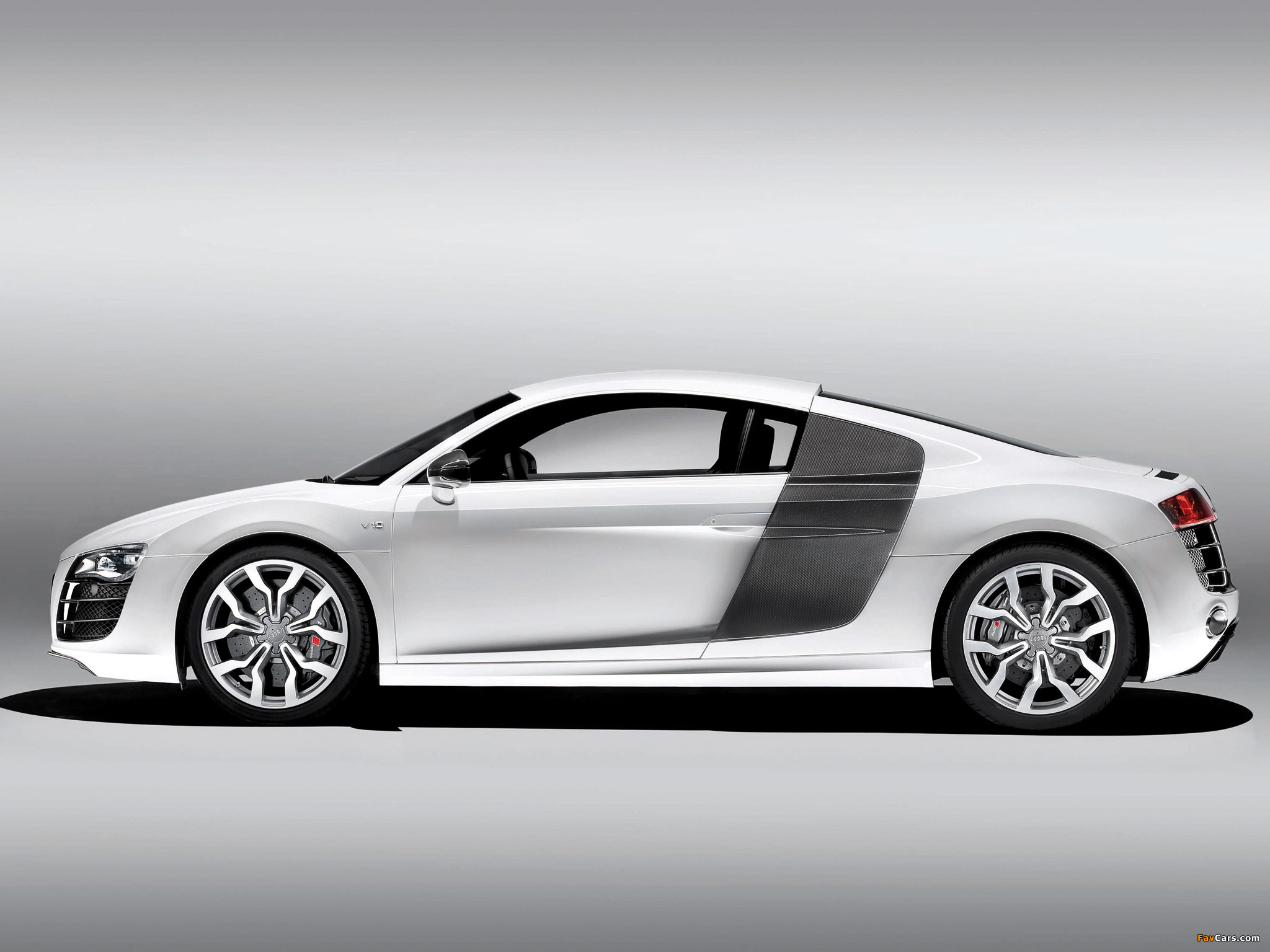 Audi R8 V10 2009–12 images (2048 x 1536)
