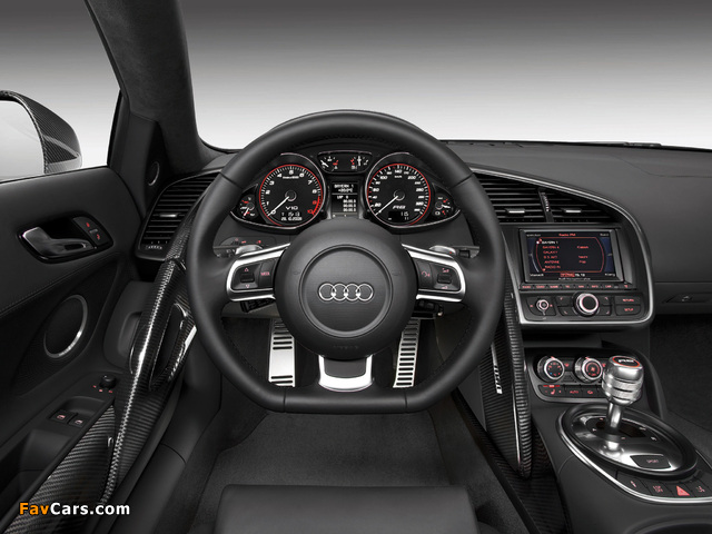 Audi R8 V10 2009–12 images (640 x 480)