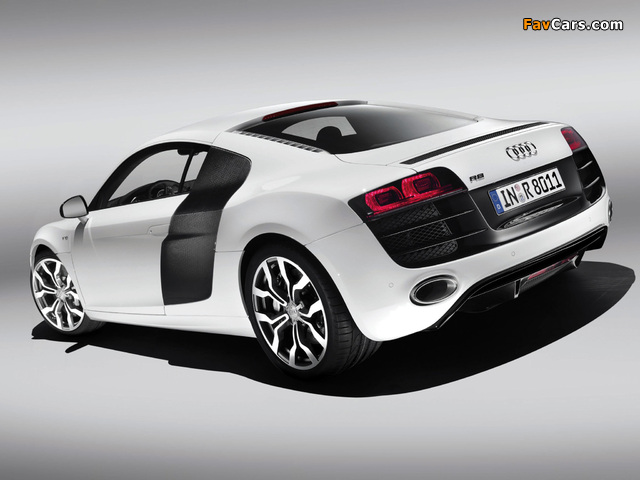 Audi R8 V10 2009–12 photos (640 x 480)