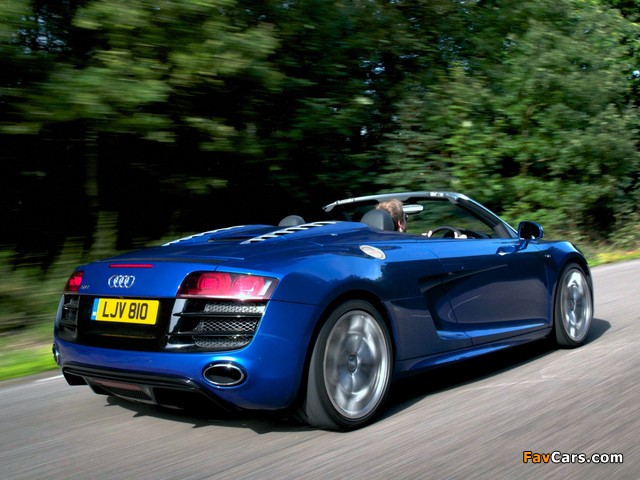 Audi R8 V10 Spyder UK-spec 2010 images (640 x 480)
