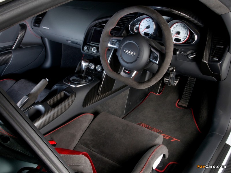 Audi R8 GT UK-spec 2010 photos (800 x 600)