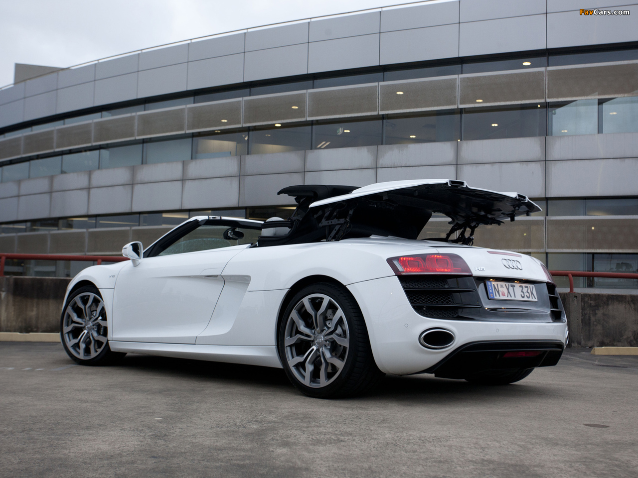 Audi R8 V10 Spyder AU-spec 2010–12 pictures (1280 x 960)