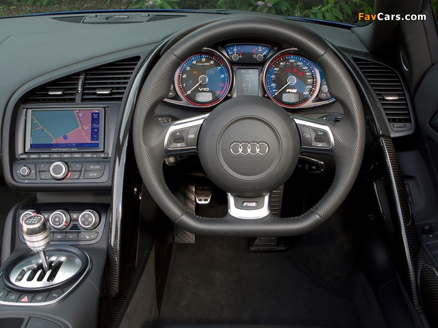 Audi R8 V10 Spyder UK-spec 2010 pictures (640 x 480)