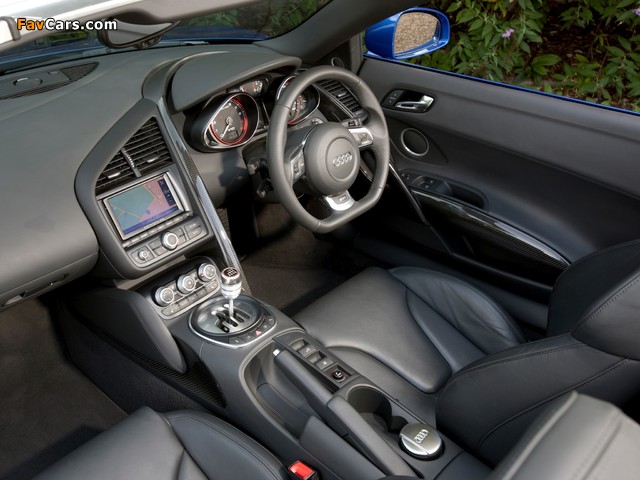 Audi R8 V10 Spyder UK-spec 2010 pictures (640 x 480)
