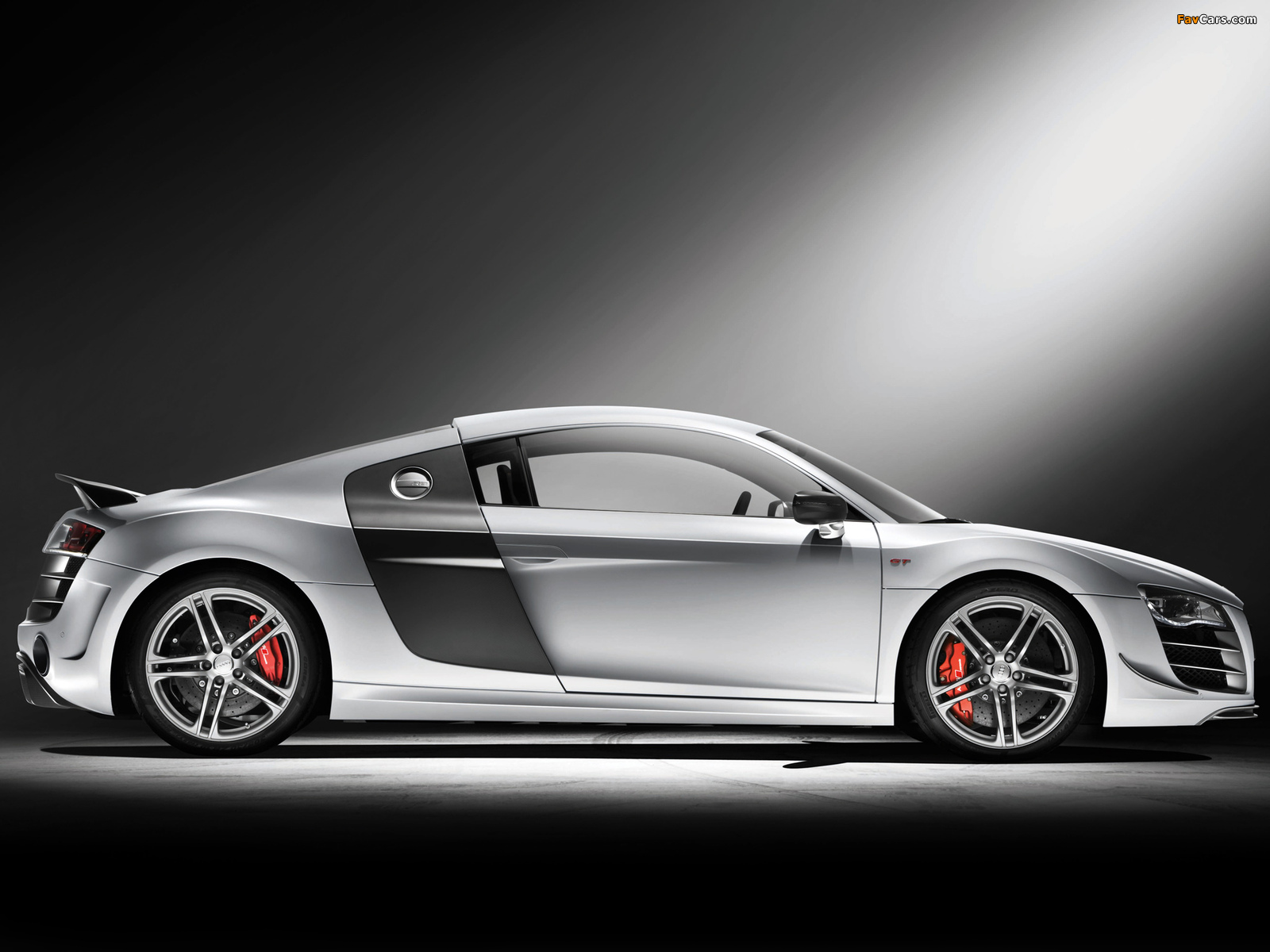 Audi R8 GT 2010 wallpapers (1600 x 1200)