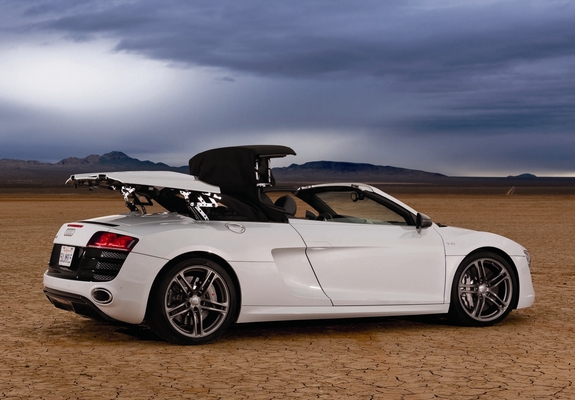 Audi R8 GT Spyder US-spec 2011–12 images