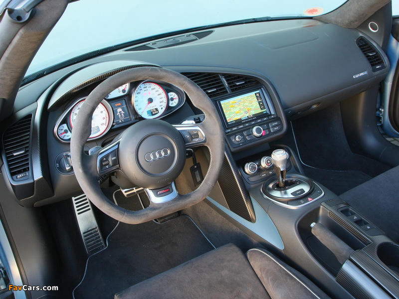 Audi R8 GT Spyder 2011–12 photos (800 x 600)