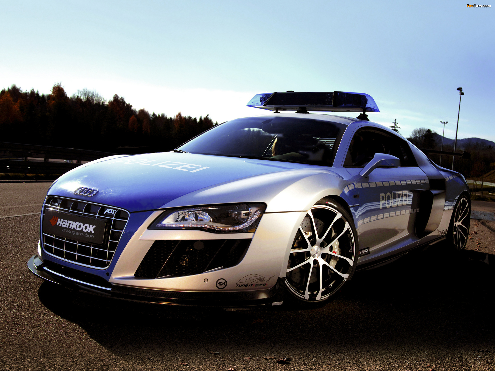 ABT Audi R8 GTR Tune it! Safe! Concept 2011 pictures (2048 x 1536)