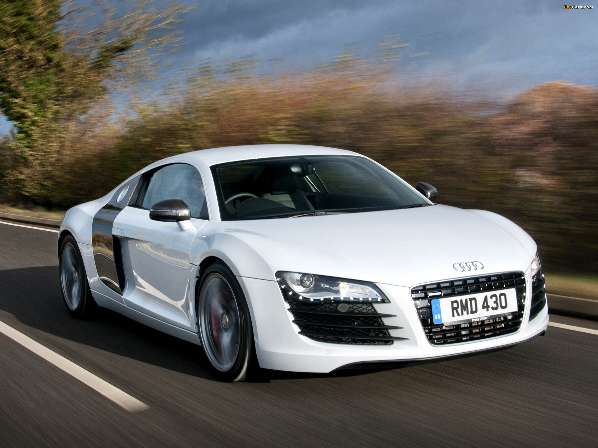 Audi R8 V8 Limited Edition 2011 pictures (2048 x 1536)