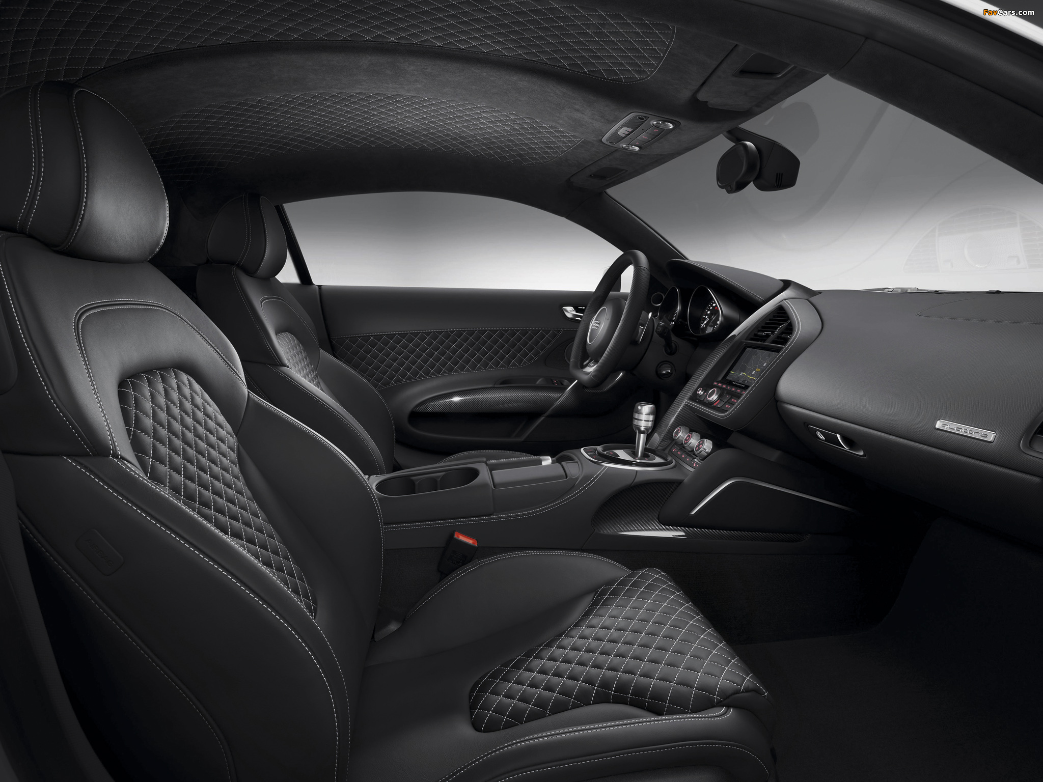 Audi R8 V10 2012 images (2048 x 1536)