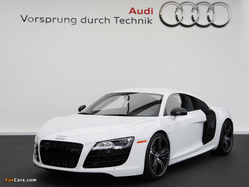 Audi R8 V10 Exclusive Selection Edition 2012 photos (800 x 600)