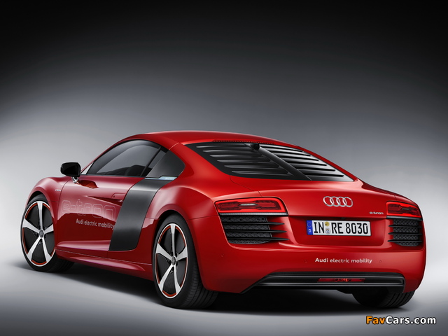 Audi R8 e-Tron Prototype 2012–13 pictures (640 x 480)