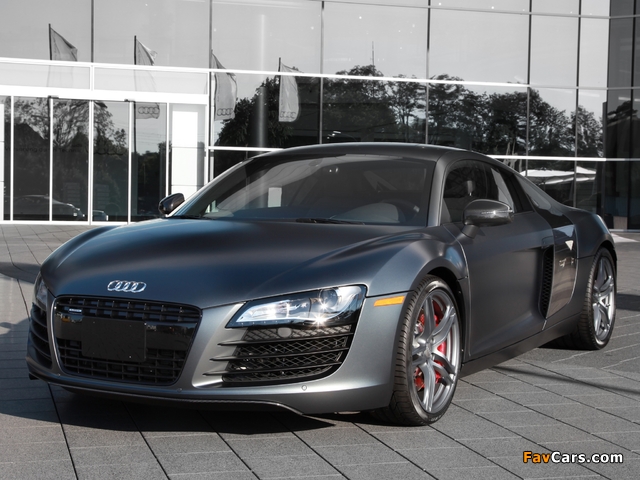 Audi R8 Exclusive Selection Edition 2012 pictures (640 x 480)