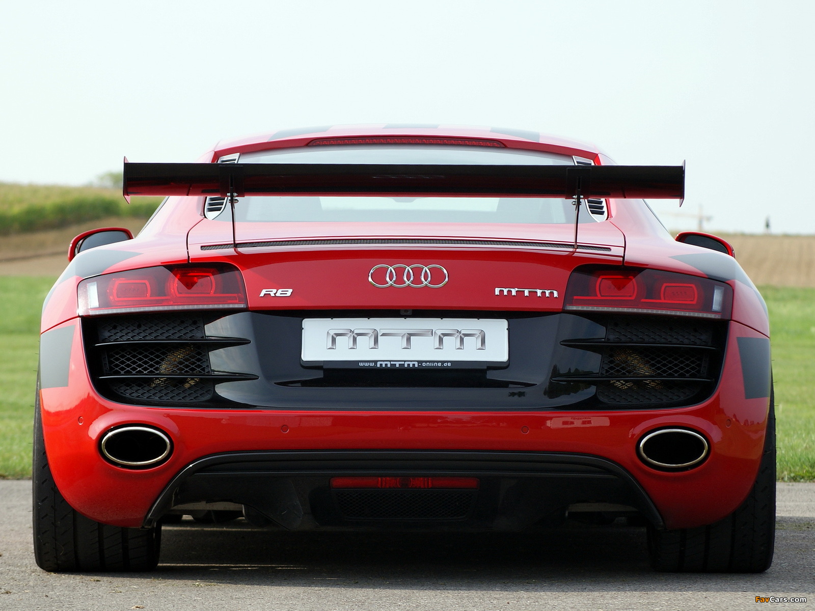 MTM R8 V10 2012 wallpapers (1600 x 1200)