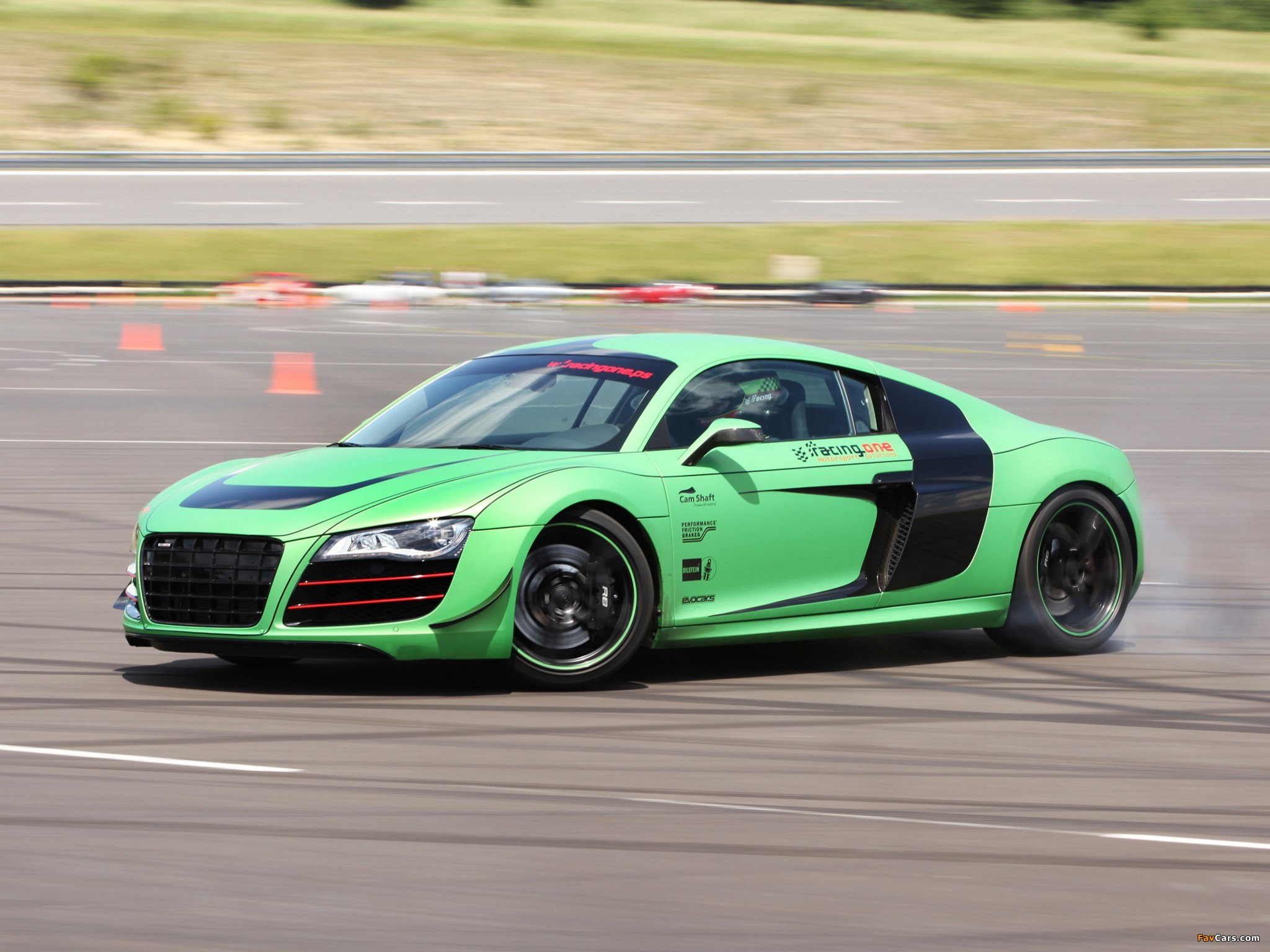 Images of Racing One Audi R8 V10 2012 (2048 x 1536)