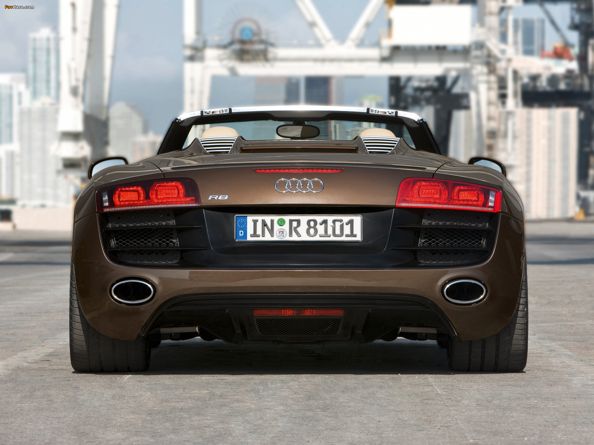 Photos of Audi R8 V10 Spyder 2009 (2048 x 1536)