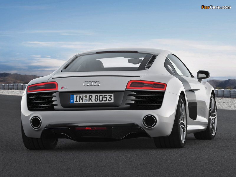 Photos of Audi R8 V10 2012 (800 x 600)