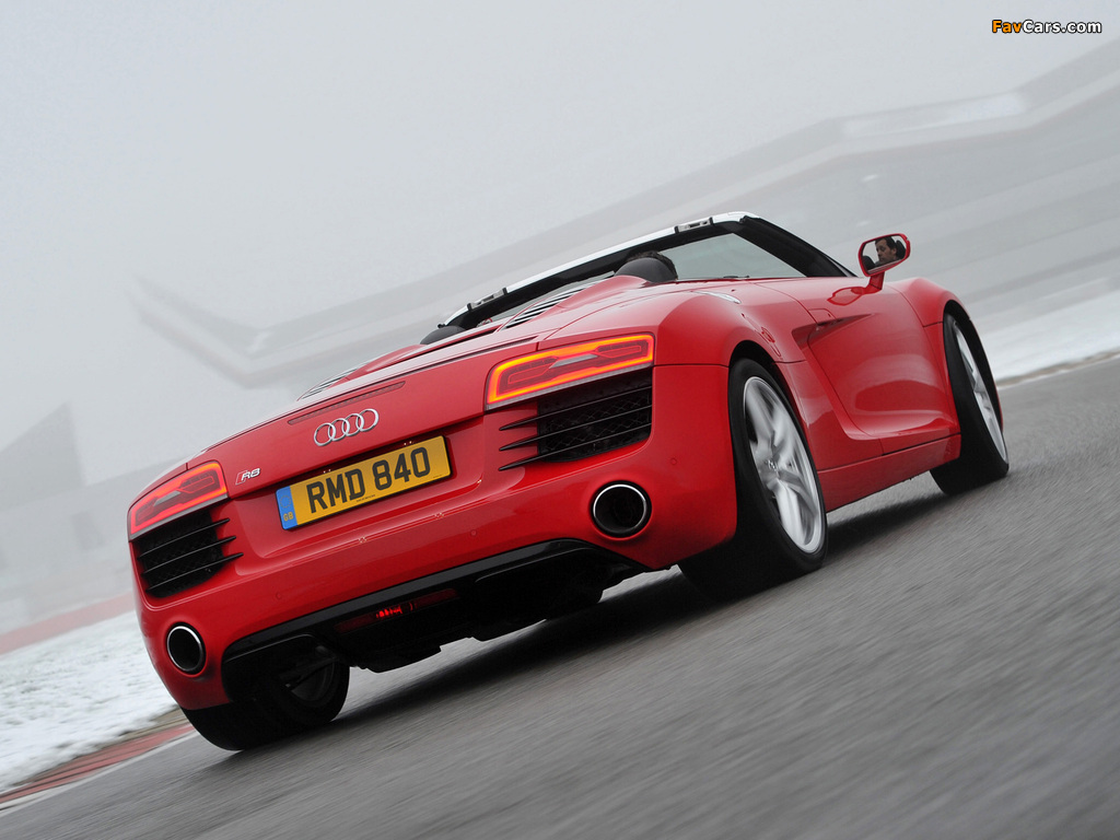 Photos of Audi R8 Spyder UK-spec 2013 (1024 x 768)