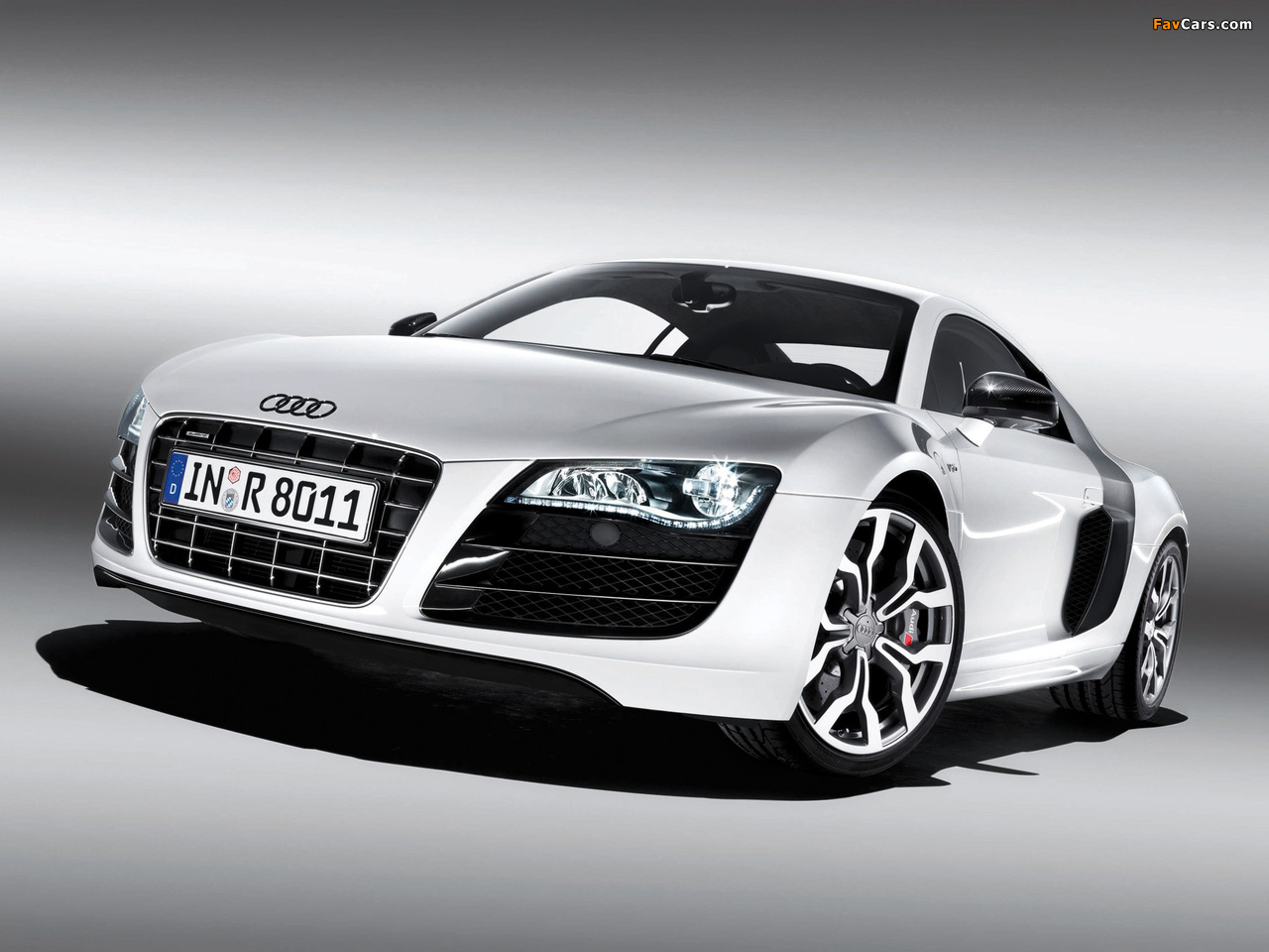Pictures of Audi R8 V10 2009–12 (1280 x 960)
