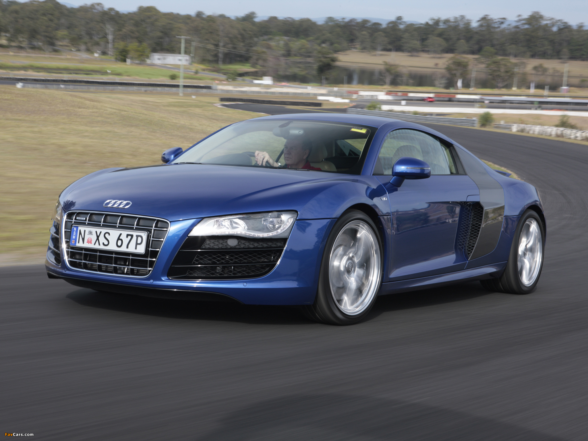 Pictures of Audi R8 V10 AU-spec 2009–12 (2048 x 1536)