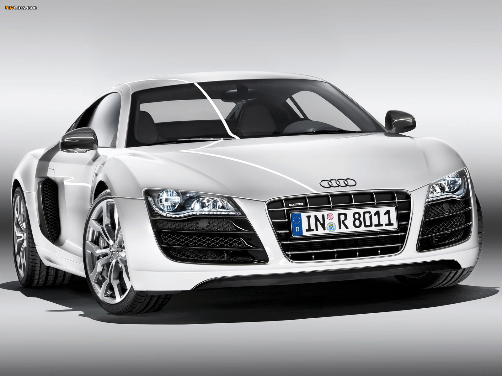 Pictures of Audi R8 V10 2009–12 (1600 x 1200)