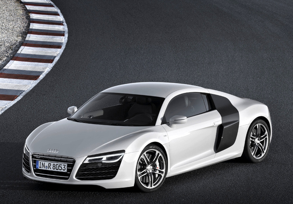 Pictures of Audi R8 V10 2012