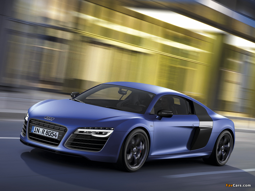 Pictures of Audi R8 V10 Plus 2012 (1024 x 768)