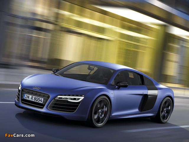 Pictures of Audi R8 V10 Plus 2012 (640 x 480)
