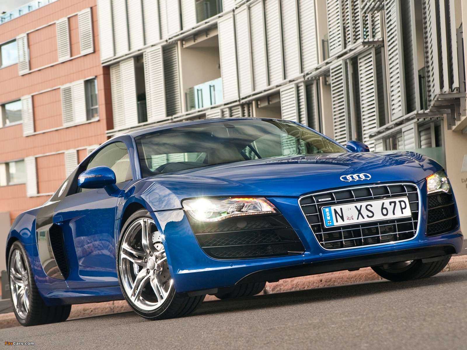 Audi R8 V10 UK-spec 2009–12 wallpapers (1600 x 1200)