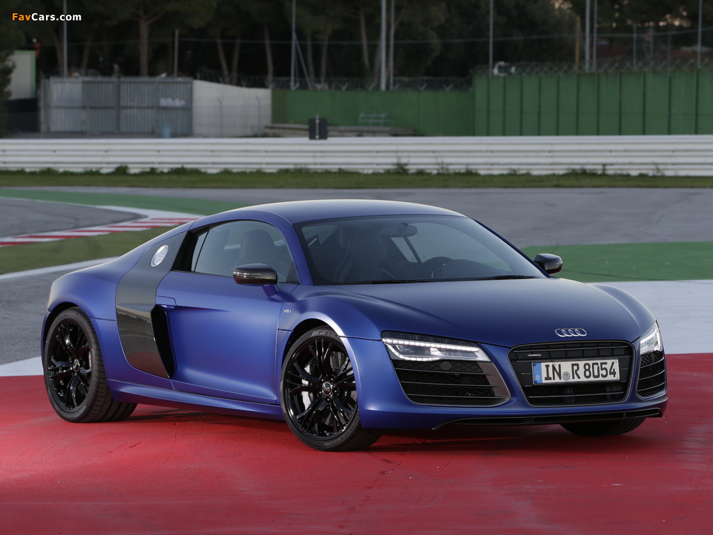 Audi R8 V10 Plus 2012 wallpapers (1024 x 768)