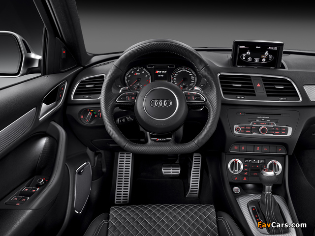 Photos of Audi RS Q3 2013 (640 x 480)