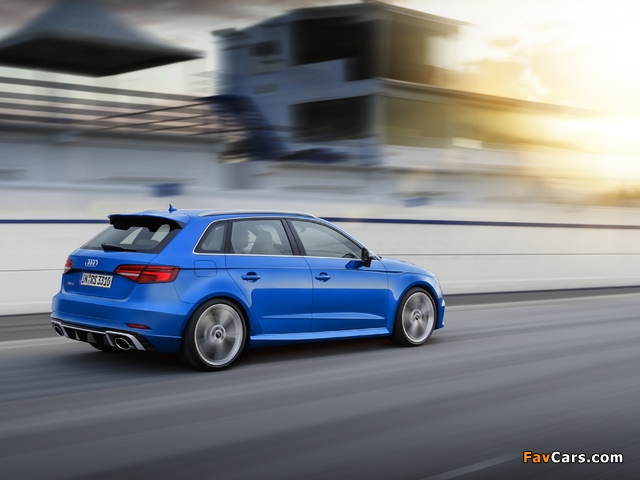 Audi RS 3 Sportback (8V) 2017 pictures (640 x 480)