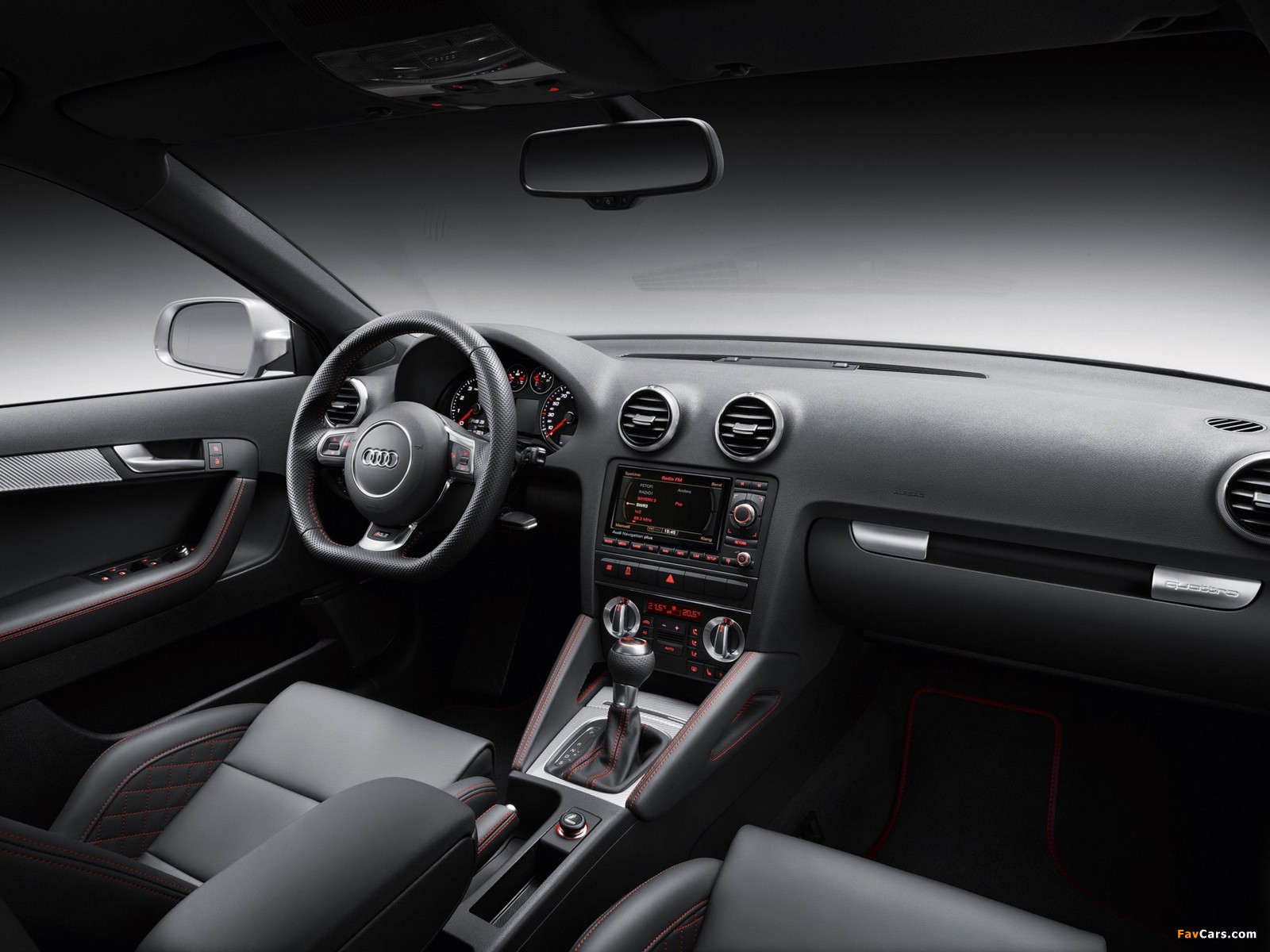 Audi RS3 Sportback (8PA) 2010 images (1600 x 1200)