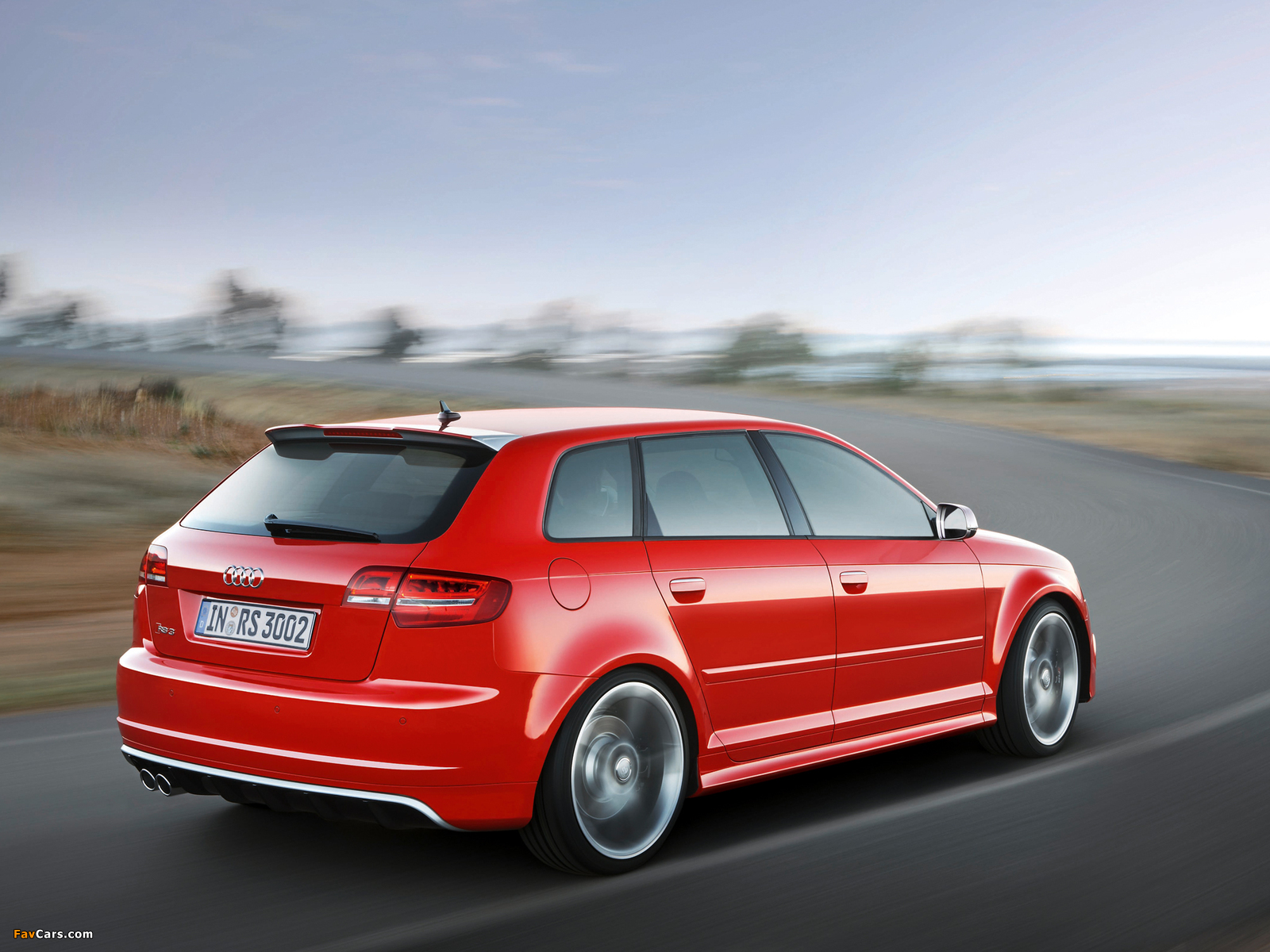 Audi RS3 Sportback (8PA) 2010 images (1600 x 1200)