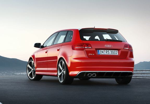 Audi RS3 Sportback (8PA) 2010 pictures