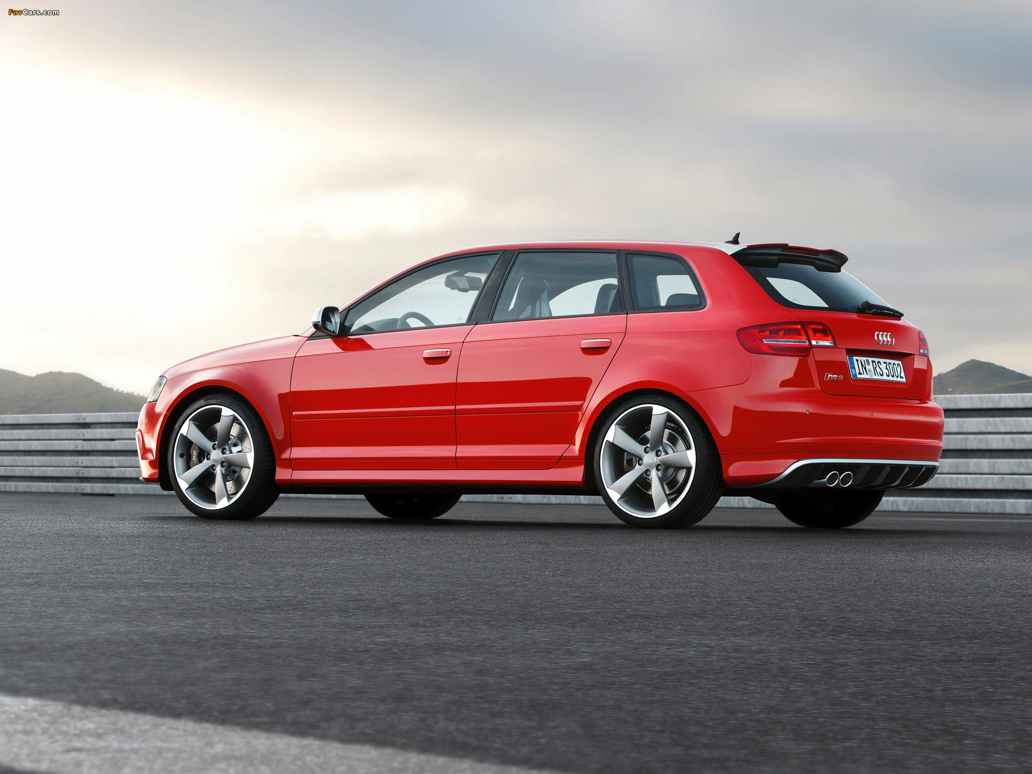 Audi RS3 Sportback (8PA) 2010 wallpapers (2048 x 1536)