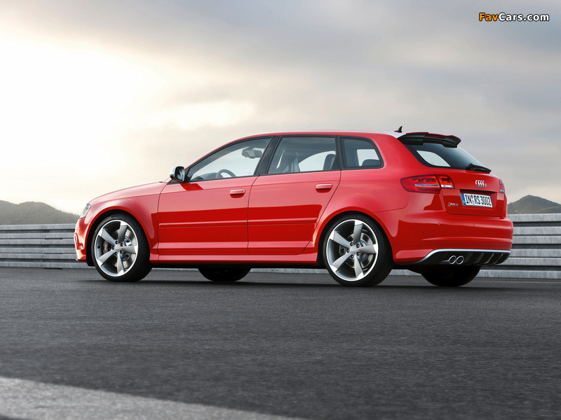 Audi RS3 Sportback (8PA) 2010 wallpapers (800 x 600)