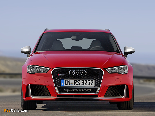 Audi RS 3 Sportback (8V) 2015 photos (640 x 480)