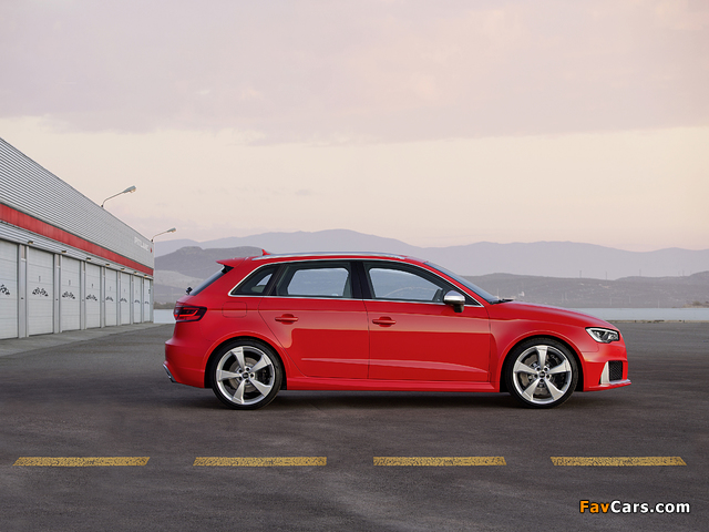 Audi RS 3 Sportback (8V) 2015 pictures (640 x 480)