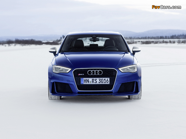 Audi RS 3 Sportback (8V) 2015 wallpapers (640 x 480)