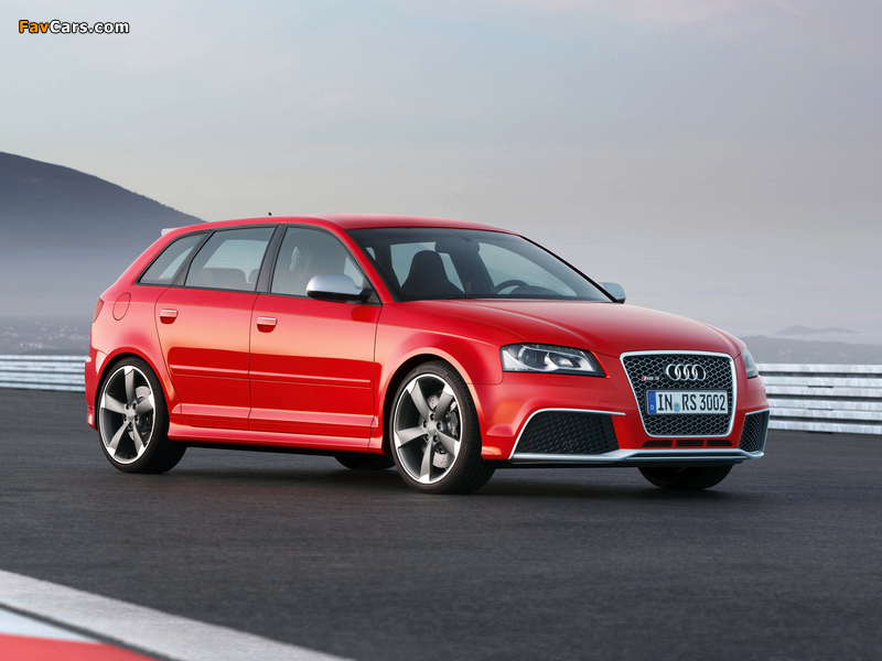 Images of Audi RS3 Sportback (8PA) 2010 (800 x 600)
