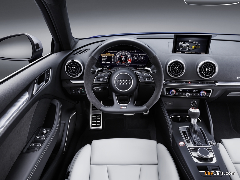 Photos of Audi RS 3 Sportback (8V) 2017 (800 x 600)