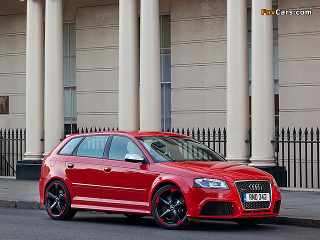 Pictures of Audi RS3 Sportback UK-spec (8PA) 2010 (640 x 480)