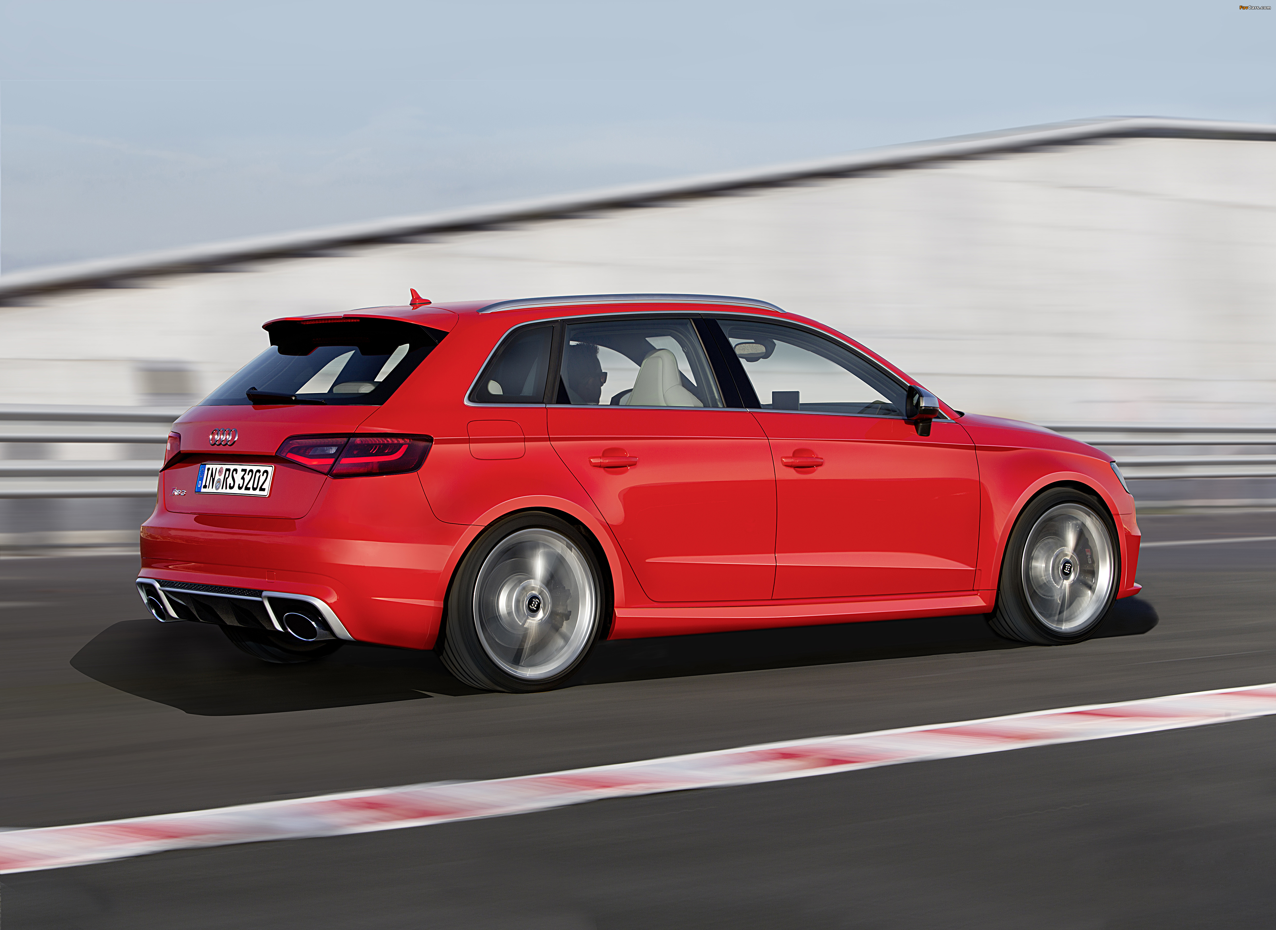 Pictures of Audi RS 3 Sportback (8V) 2015 (4096 x 2986)