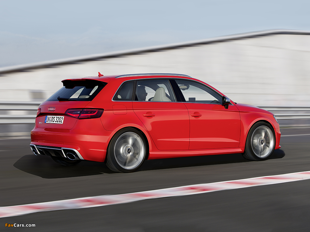 Pictures of Audi RS 3 Sportback (8V) 2015 (1024 x 768)