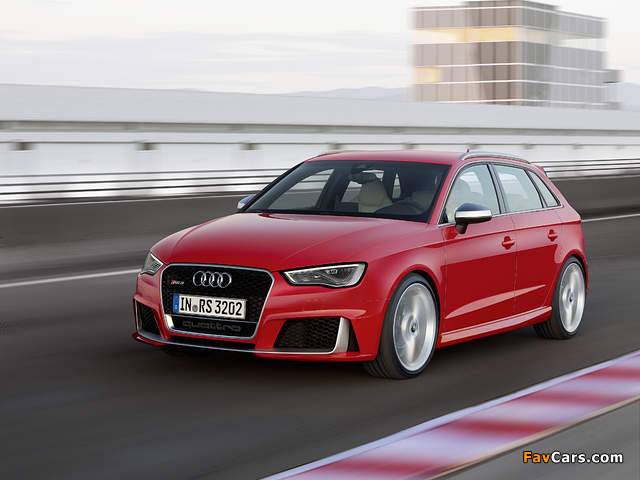 Pictures of Audi RS 3 Sportback (8V) 2015 (640 x 480)