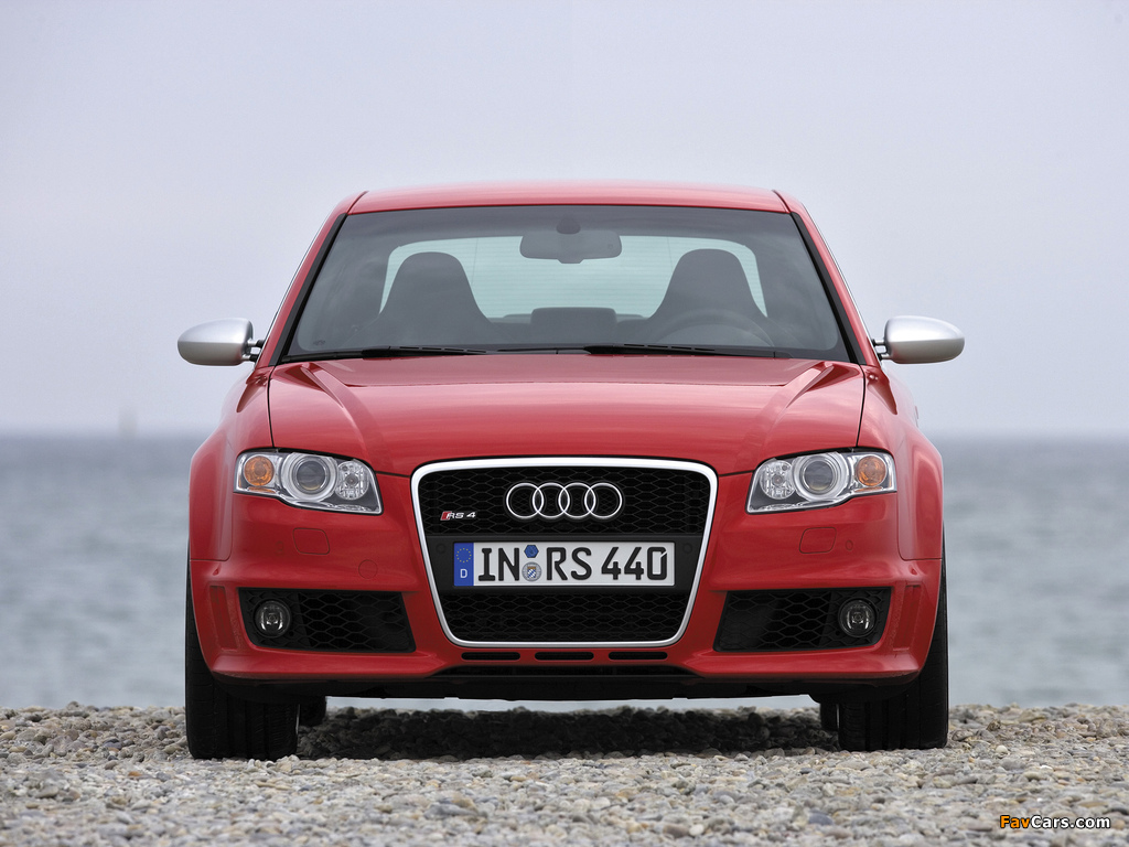 Audi RS4 Sedan (B7,8E) 2005–07 images (1024 x 768)