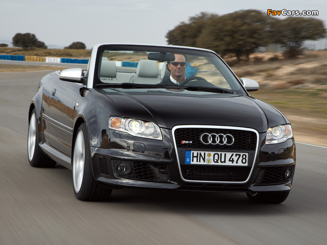 Audi RS4 Cabriolet (B7,8H) 2006–08 images (640 x 480)